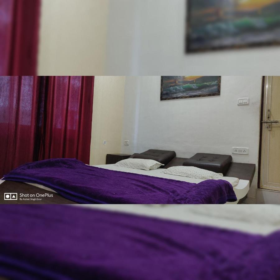 Couple Friendly Hotel - Sunset Orchha Buitenkant foto