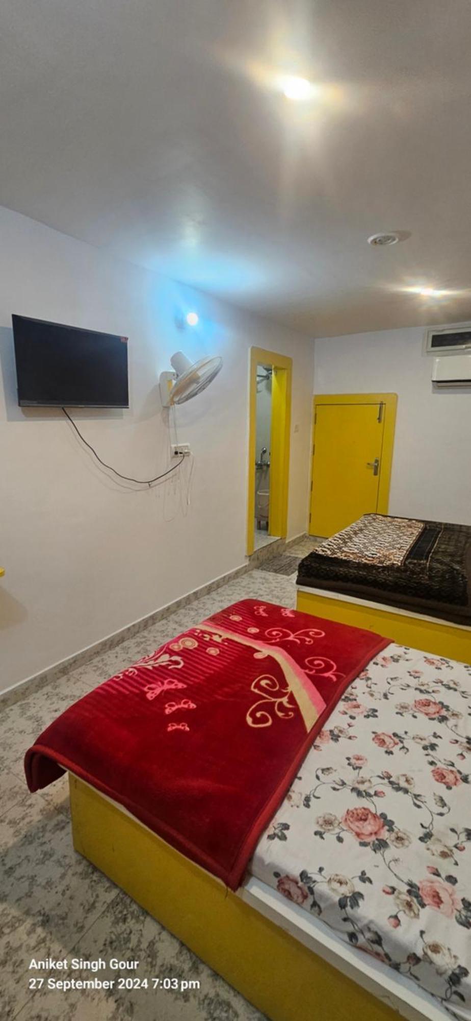 Couple Friendly Hotel - Sunset Orchha Buitenkant foto